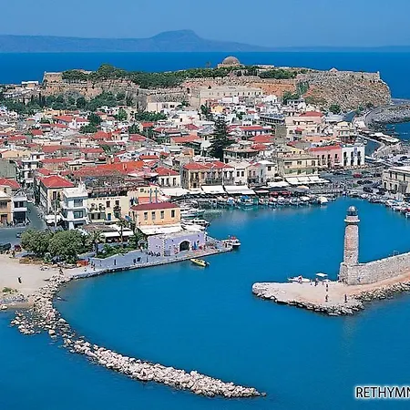 Le Chris Rethymnon